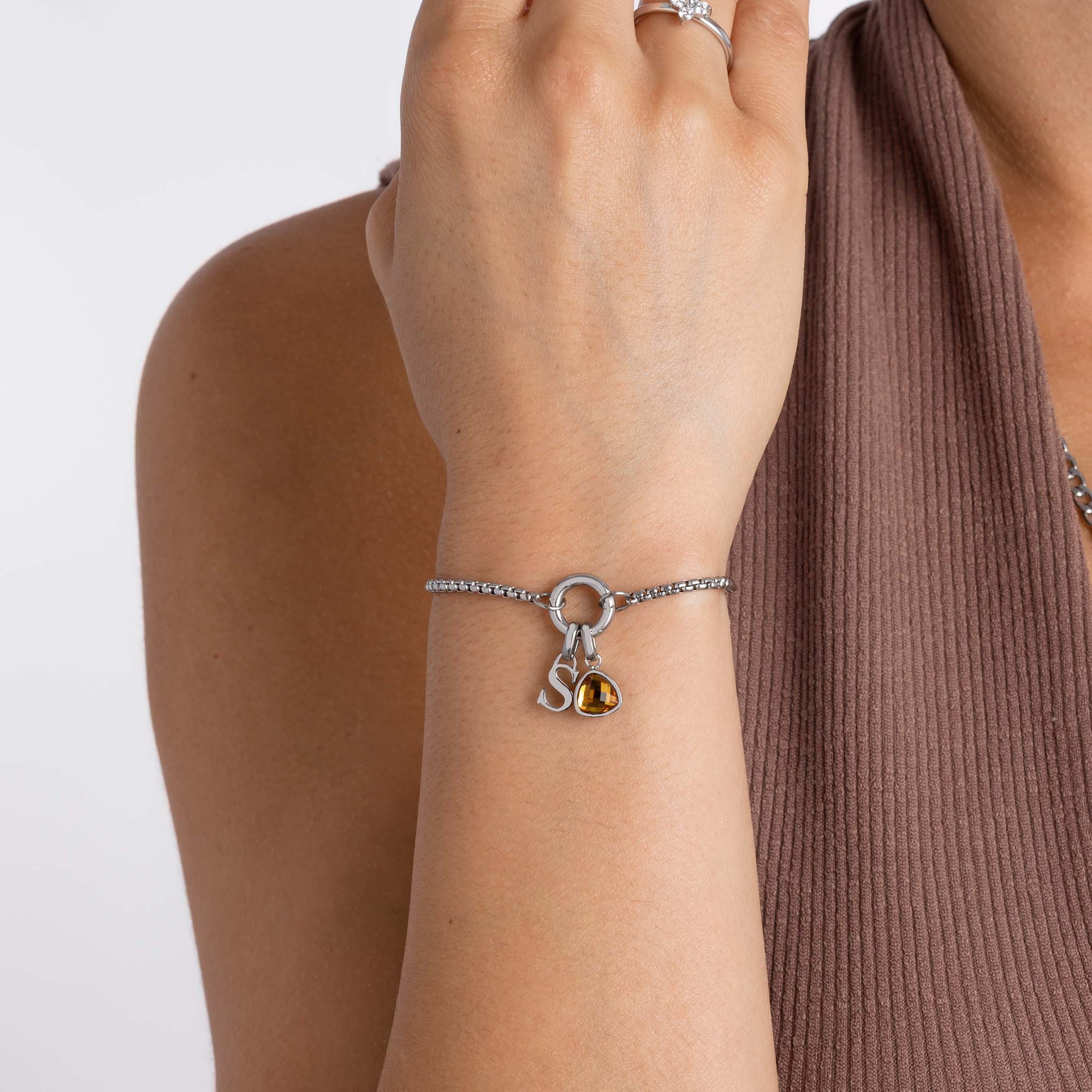 Adjustable Letter & birthstone bracelet - Tarnish free